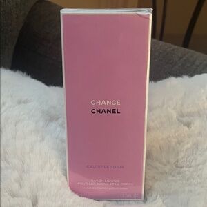 CHANEL Chance Eau Splendide Hand and Body Soap - Pink